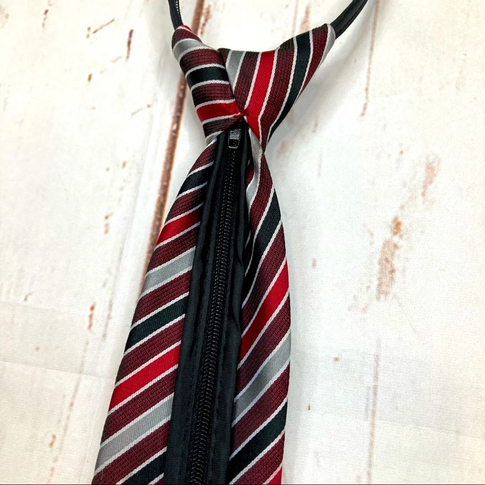 Sahara Club Neck Tie ZipUp Red & Black Sz 14in